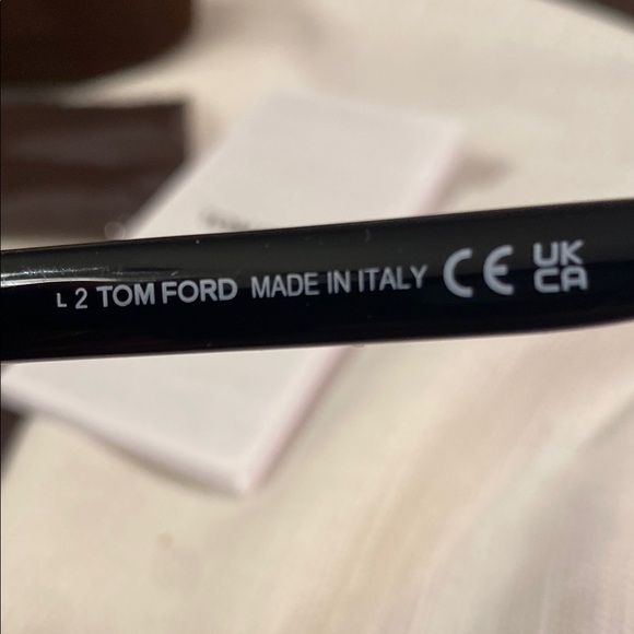 Tom Ford Black Sunglasses with Case - Picture 6 of 16